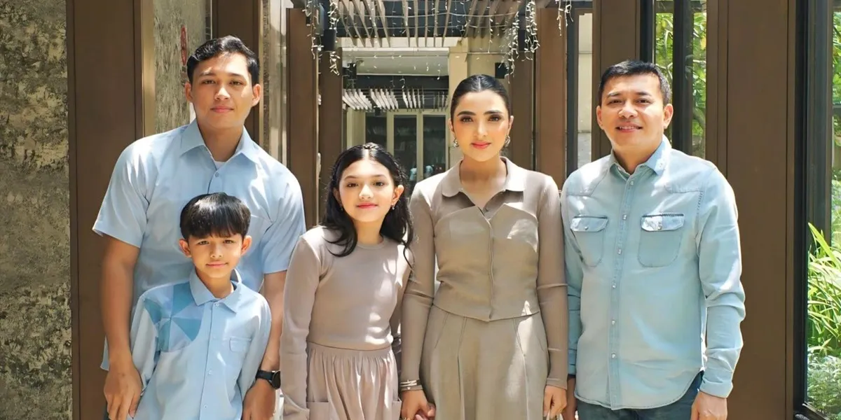 11 Photos of Ashanty and Anang Hermansyah's Luxurious Kitchen, All Marble-Layered