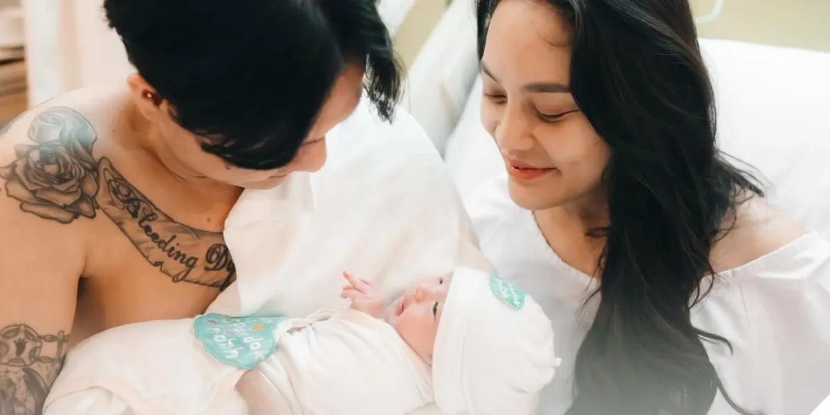 Portrait of Erika Carlina while Taking Care of Baby Andrew, the Mother and DJ Bravy's Mother Helping Each Other
