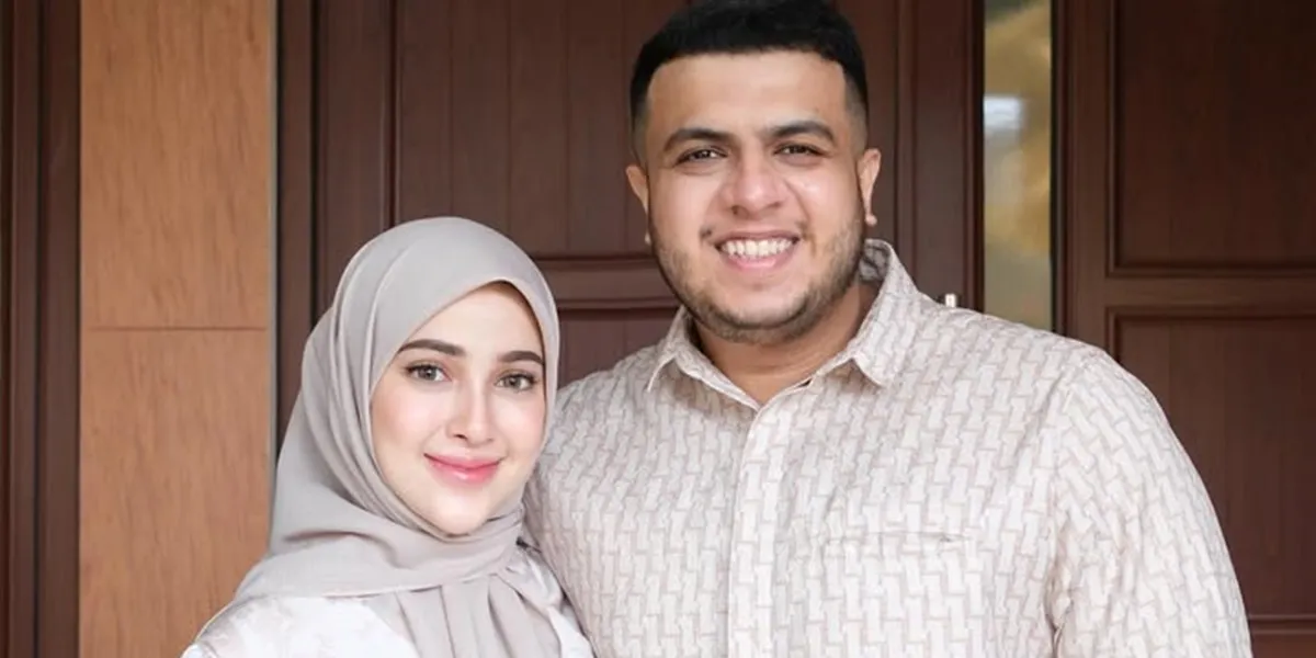 8 Portraits of Yislam Jaidi and Miskah Shafa's Cute Room with Soft Colors