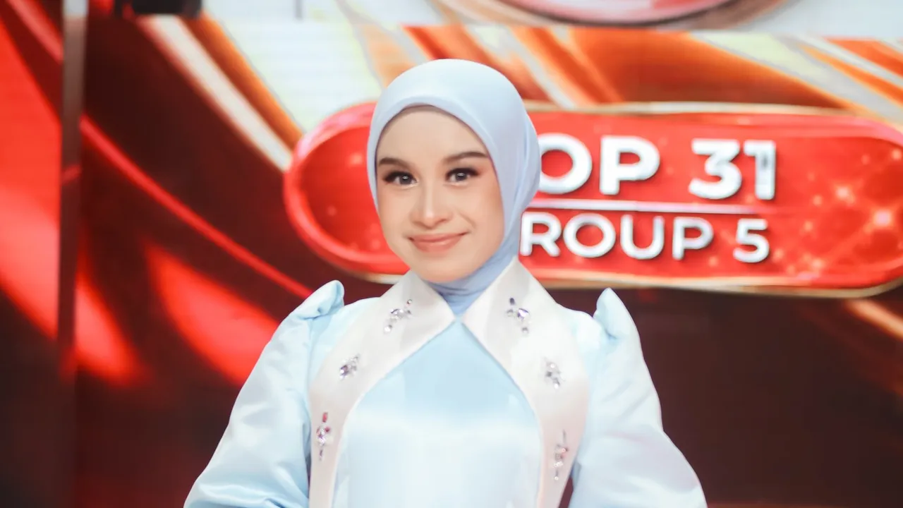 Mila's Outfit Portrait Appearing in Dangdut Academy 8, Even More Beautiful and Charming