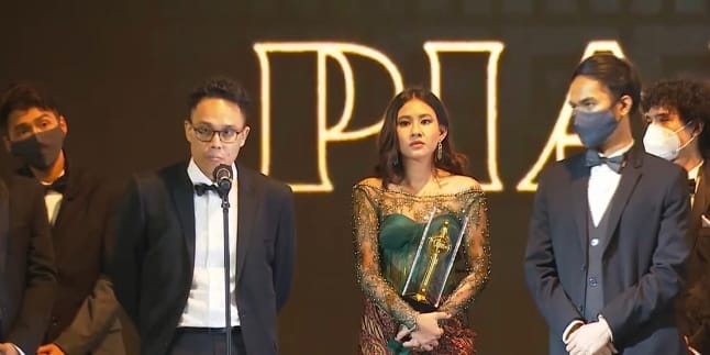 Portrait of the Winners of the Citra Cup Indonesian Film Festival 2021 - There is 'PENYALIN CAHAYA' who won 12 Awards