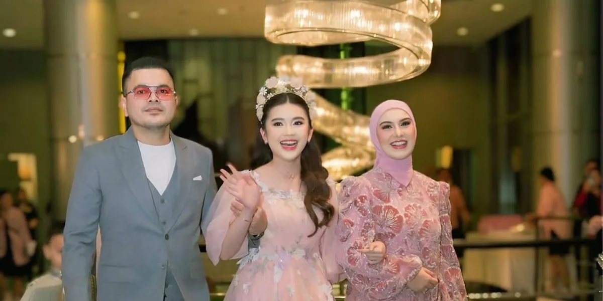 7 Photos of Hasya's Close Relationship with Irish Bella at Her Birthday Celebration, Stepmother Like a Biological Mother