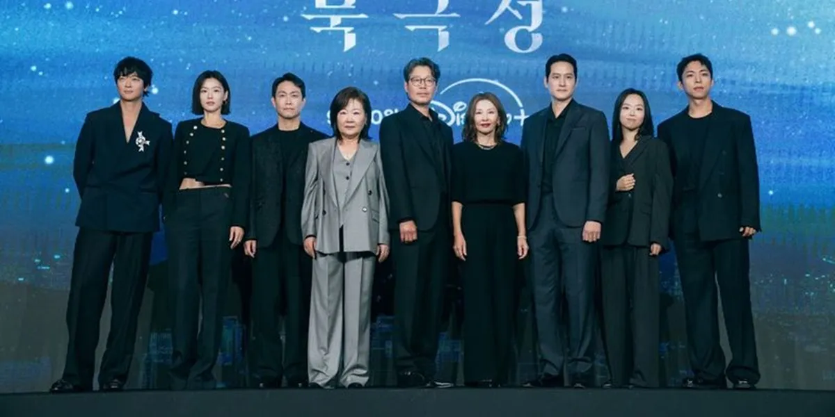 Portrait of the Press Conference for the Drama Jun Ji Hyun and Kang Dong Won 'TEMPEST' with Star-Studded Cast