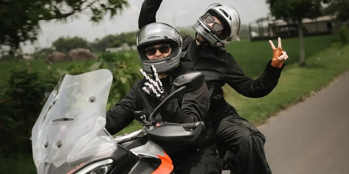 Portrait of Sissy Prescillia Riding with Her Husband, Happily Exploring Nature