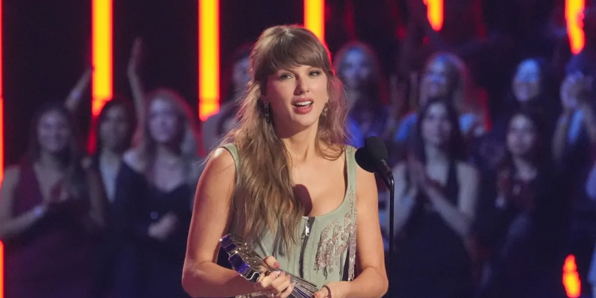 Potret Taylor Swift Borong 7 Penghargaan di iHeartRadio Music Awards 2026