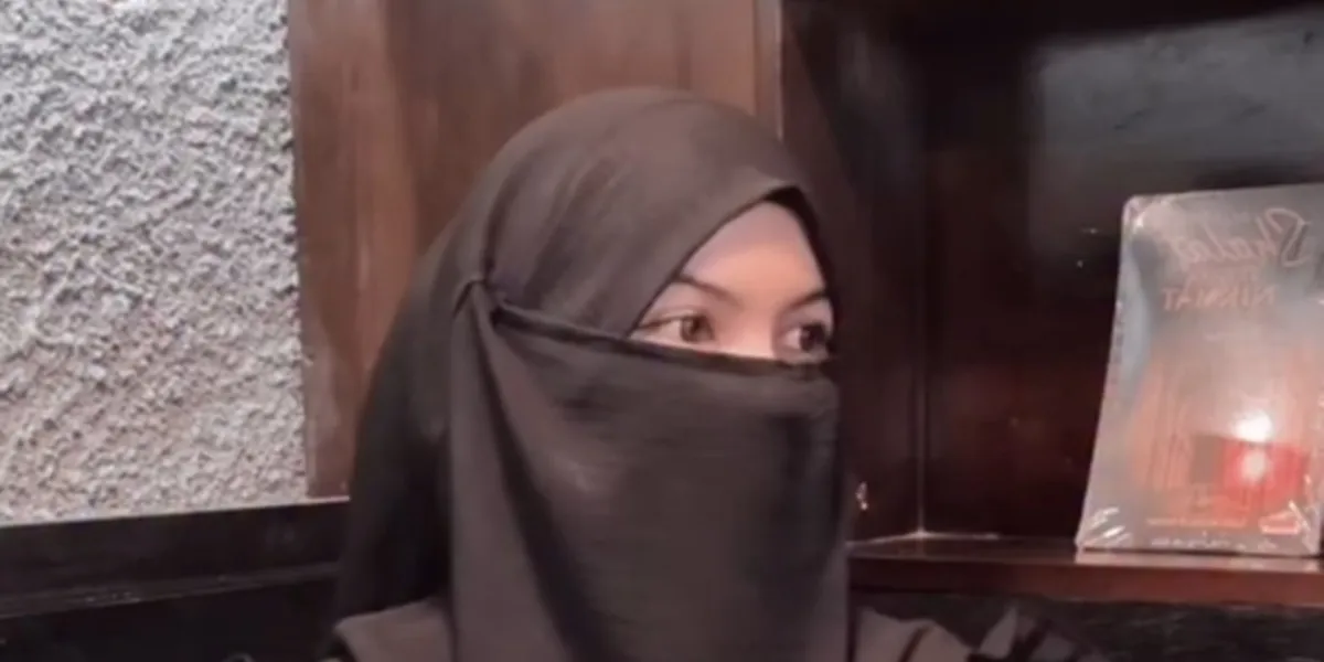 Profile of Wardatina Mawa: Personal Data, Religion & Career of the Wife Who Reported Inara Rusli