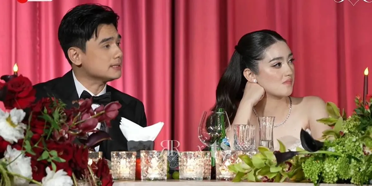 The Reception of Ranty Maria and Rayn Wijaya, Maxime Bouttier as Wedding Singer