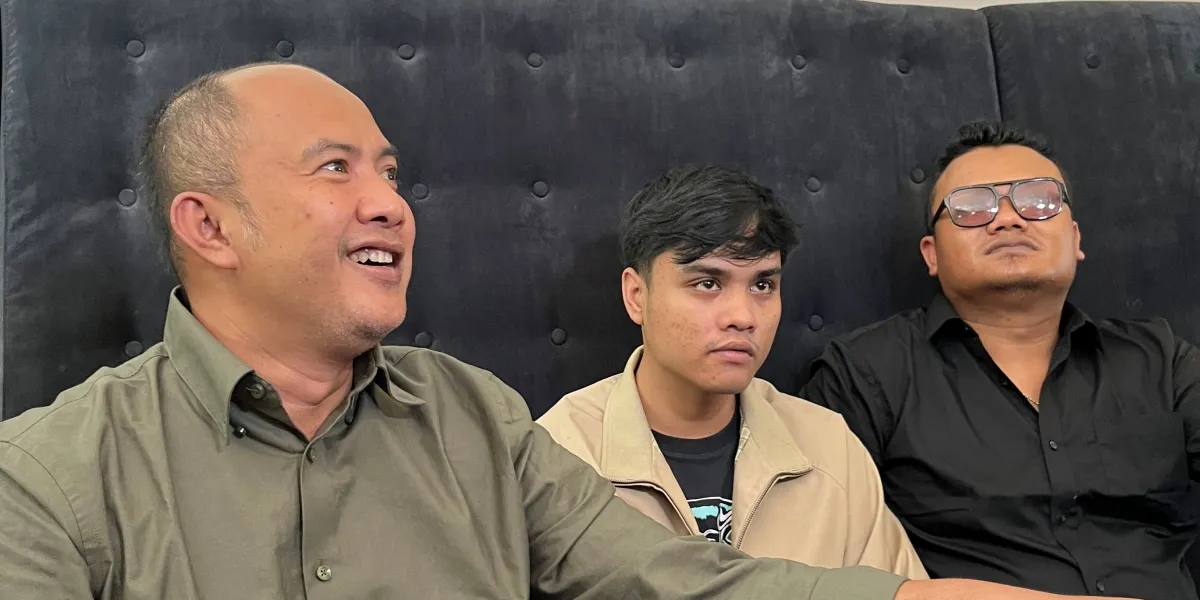 Ronald, the Legal Counsel for Ressa Rizky Rossano, Provides Explanation Regarding Denada's Statement