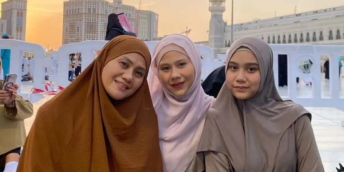 Congratulations, Nadin Amizah's Younger Sister Has Given Birth to Her First Child