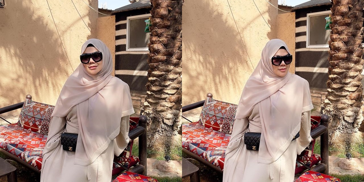 Recently, Sarita Abdul Mukti, who used to make a scene after removing her hijab, has a new modest appearance