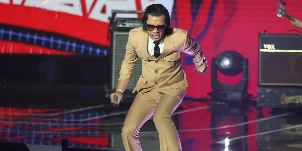 Often Mistaken for Personal Experience, Tria The Changcuters Emphasizes That the Song 'Hijrah Ke London' Is Just Fiction