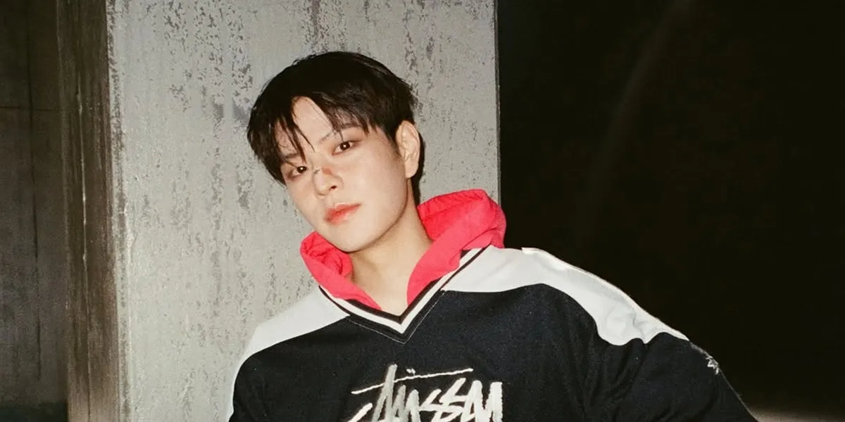 Seungmin Stray Kids Allegedly Injured His Ankle, Must Limit Activities