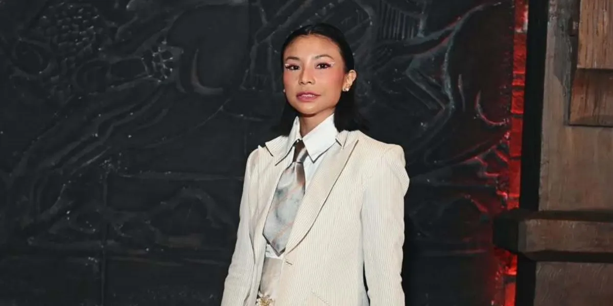 Shareefa Daanish Learns to Sew for Her Role as Rahma in 'CERITA LILA'