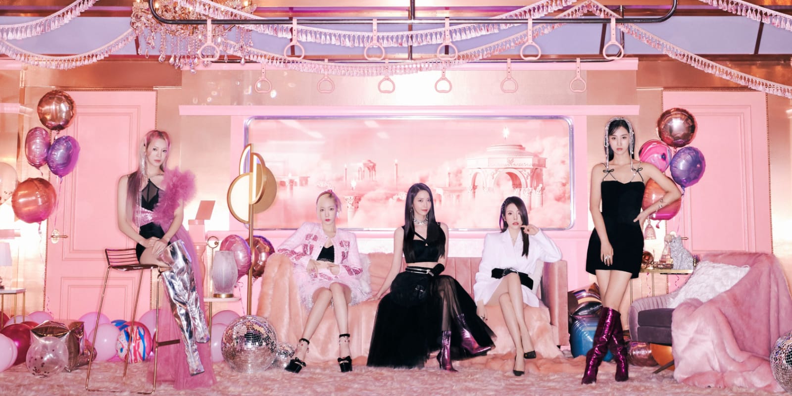 SM Shares Girls Generation OH!GG Teaser Photo for SM Town 2022 SMCU!