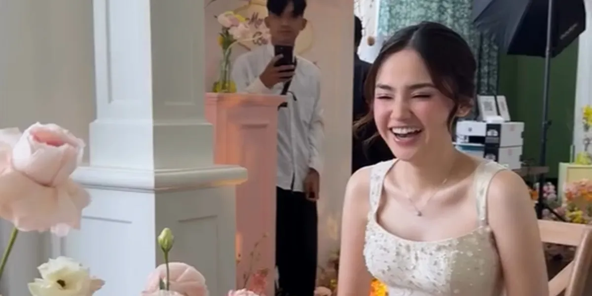 Syifa Hadju Holds Bridal Lunch Ahead of Her Wedding with El Rumi, Beautiful as a Doll