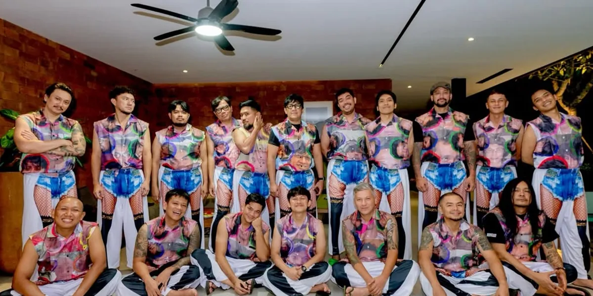  The Prediksi Pakai Kostum Baru yang Kocak, Tampil Totalitas Banget 