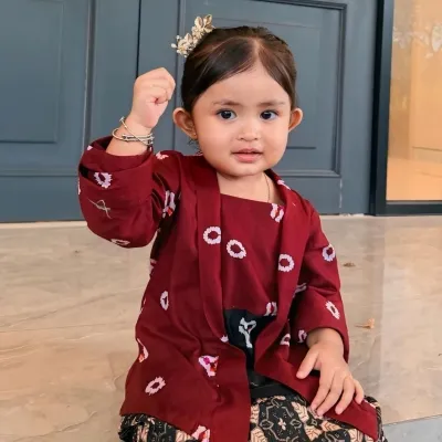 Dek Cunda Anak Denny Caknan & Bella Bonita Berkebaya di Hari Kartini, Gemas Banget!