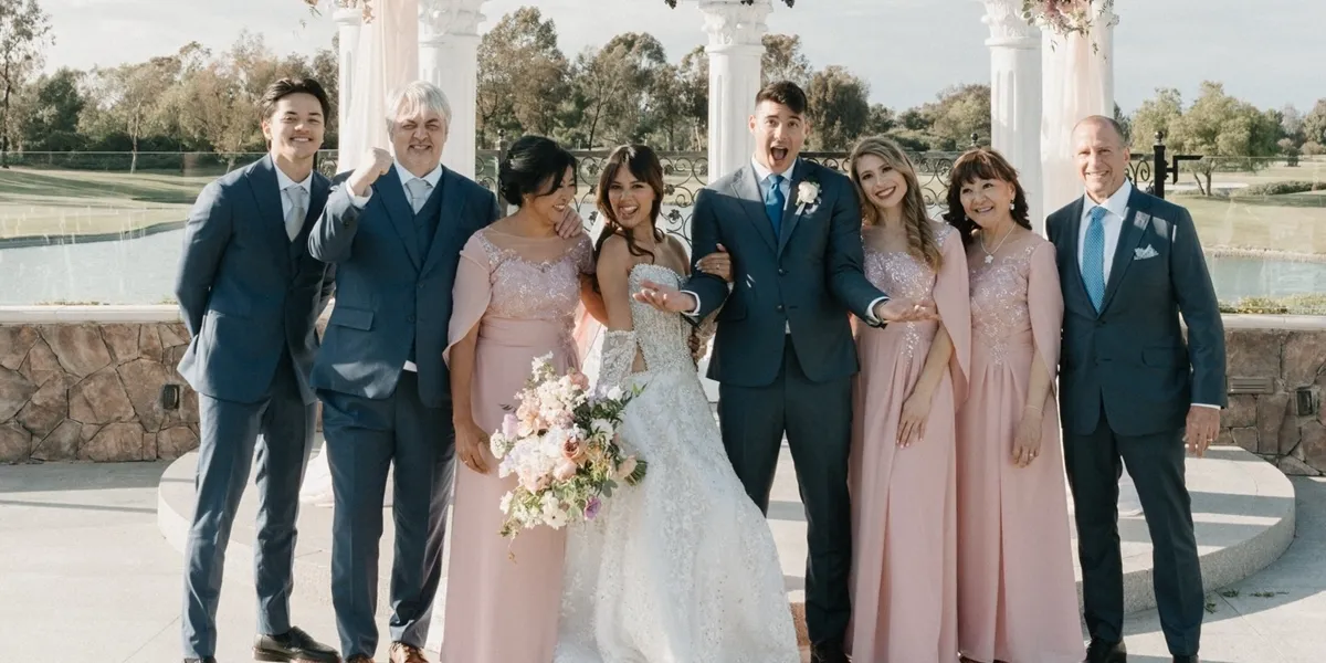 Re-upload Wedding Photo, Aurelie Moeremans: Family