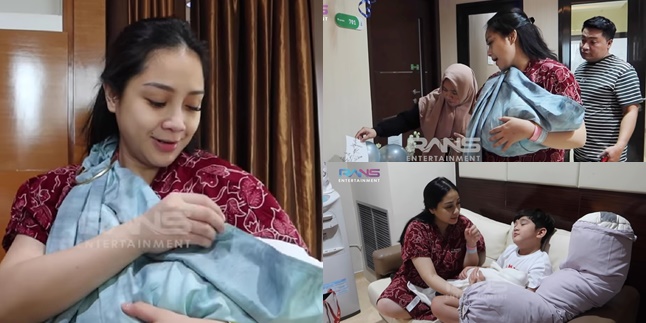 Her Face Makes You Curious, 8 Photos of Nagita Slavina Inviting Baby R to Come Out of the Room - Rafathar Learns to Carry His Younger Sibling