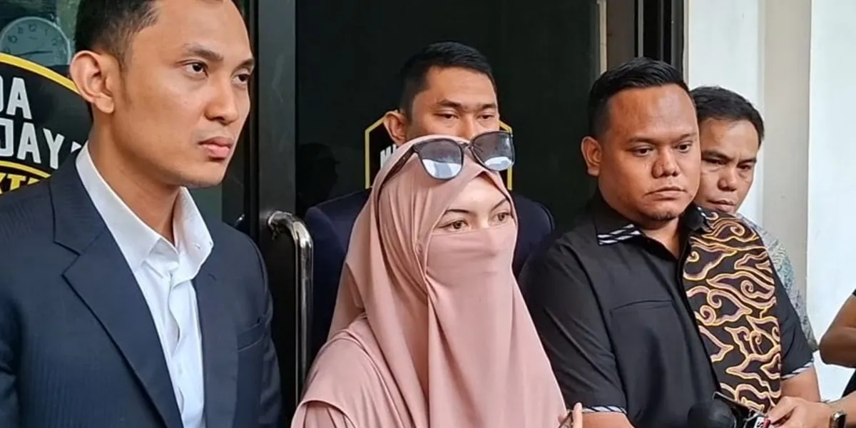 Wardatina Mawa Addresses Rumors of Selling Video of Insanul and Inara Rusli
