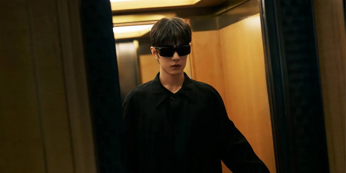 Xiao Zhan Appears All in Black at MFW 2026, Stunning as Ever in Milan