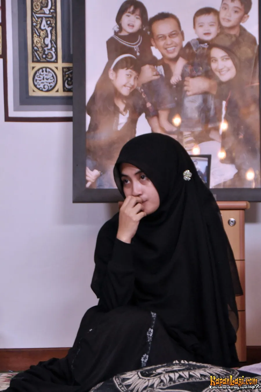 Pipik sempat tidak menghubungi mertuanya ketika sakit, yang membuat Ibu Uje agak kesal.