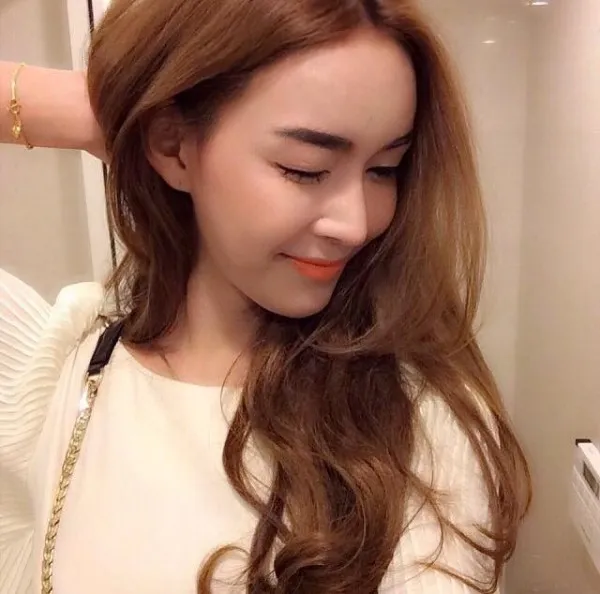 Piyada Inthavong Miss Internasional Queen favorit pemirsa yang ternyata adalah seorang transgender @lollipop.sg