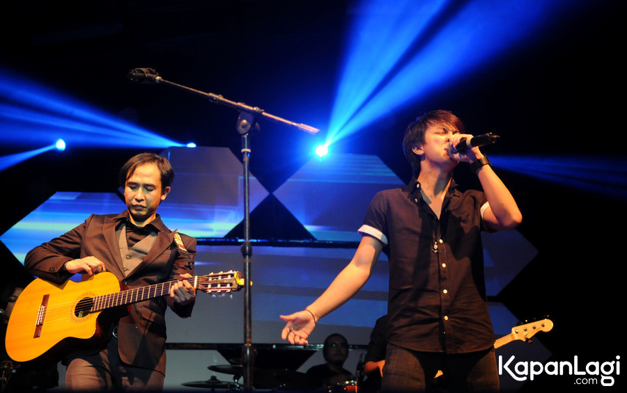 Bisma SMASH ikut berperan dalam konser bersama Piyu Padi © KapanLagi.com®/Bayu Herdianto