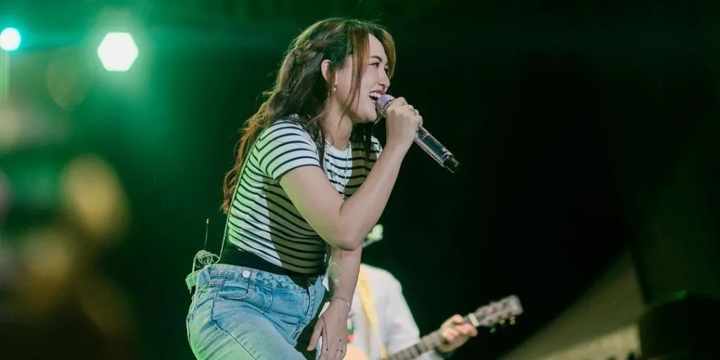 Happy Asmara - Nitip Kangen (feat. Delva Irawan)