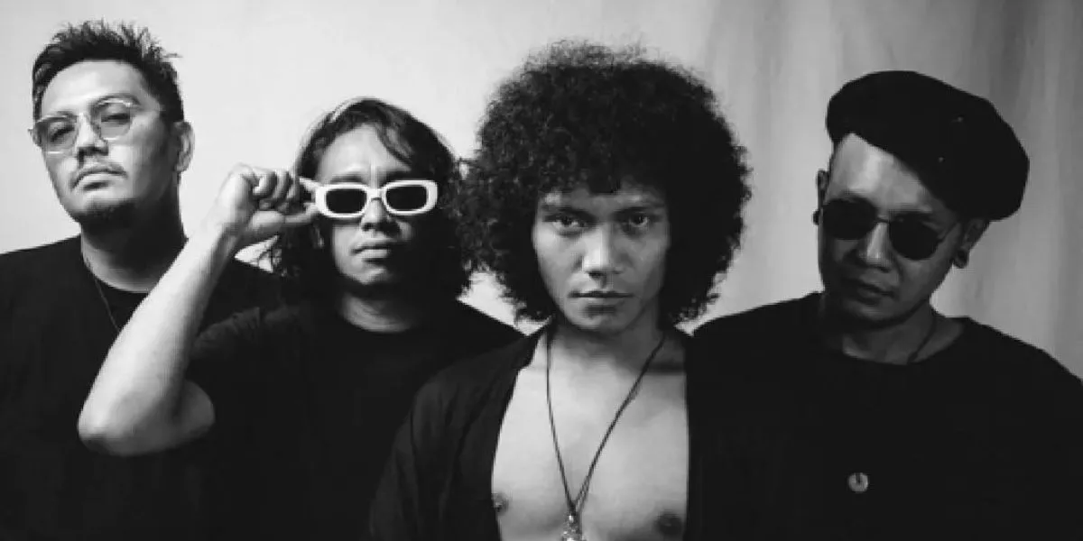 Pohon Tua - AKU KEHILANGAN