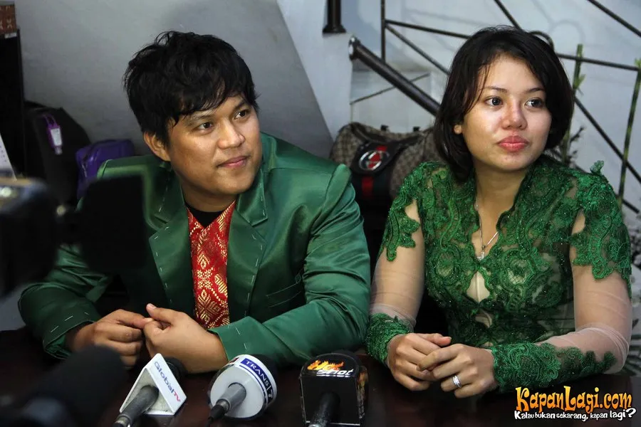 Posan sedang disibukkan dengan persiapan pernikahannya dengan Valentina