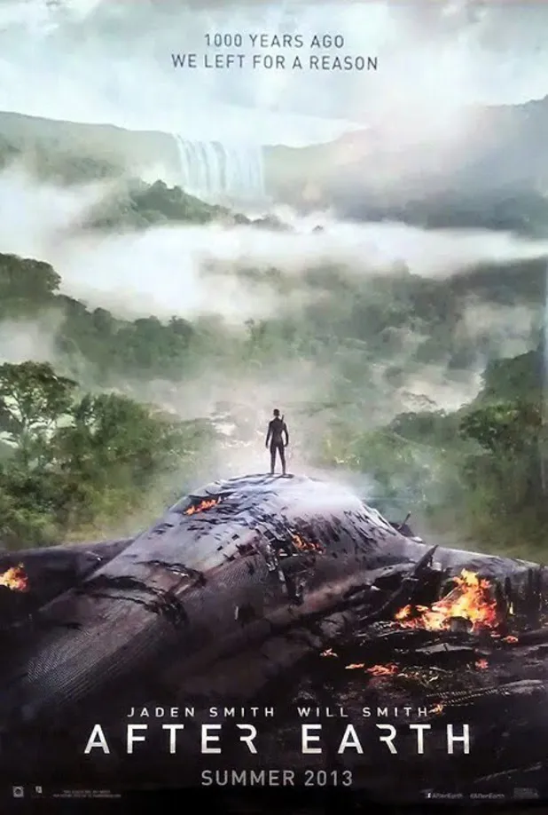 Poster artistik AFTER EARTH yang menampilkan suasana bumi di masa depan. (DigitalSpy)