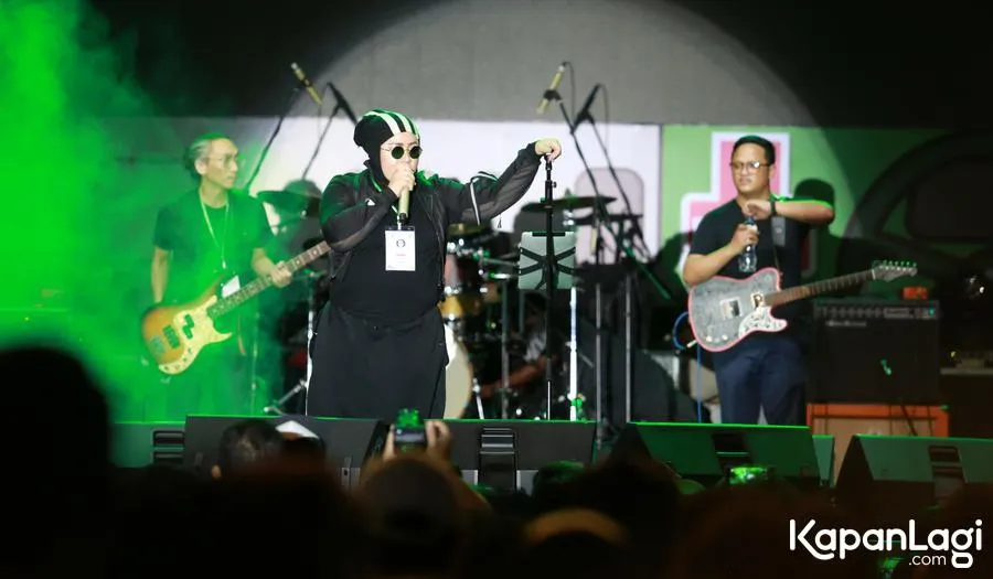 Potret ramaikan The 90s Festival semalam © KapanLagi.com®/Agus Apriyanto
