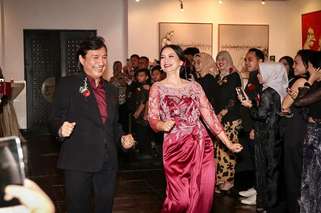 Asyik Banget