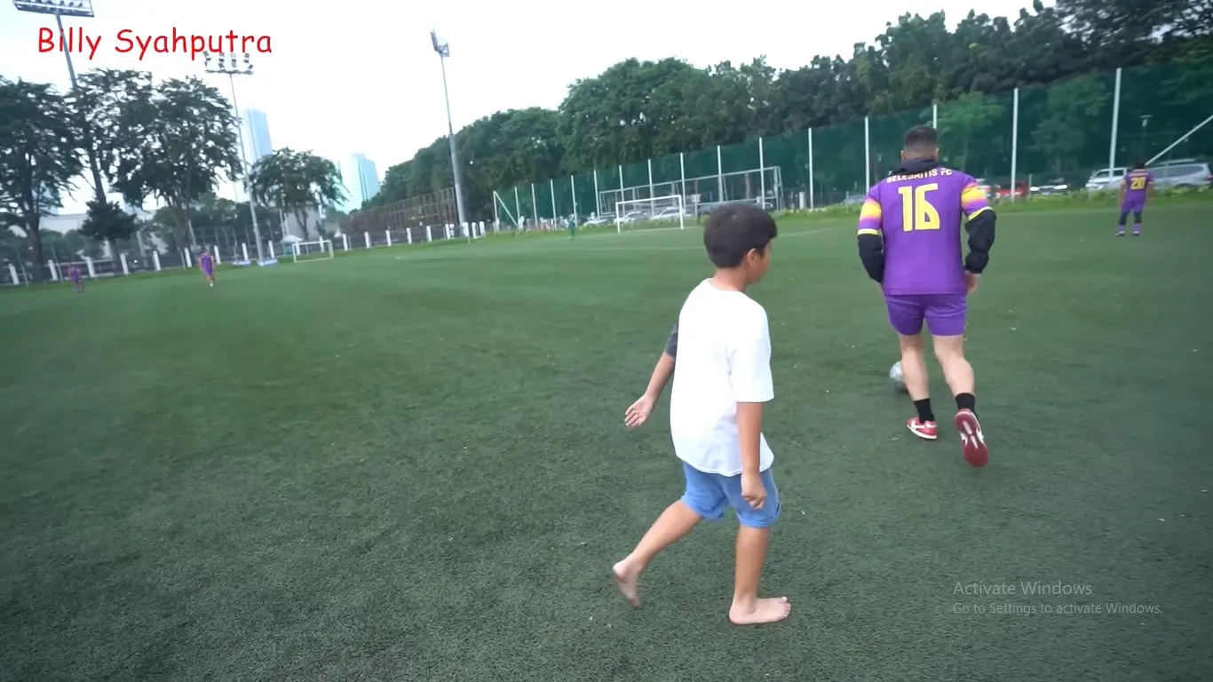 Potret Azka Anak Nikita Mirzani (Credit: Youtube/Billy Syahputra)