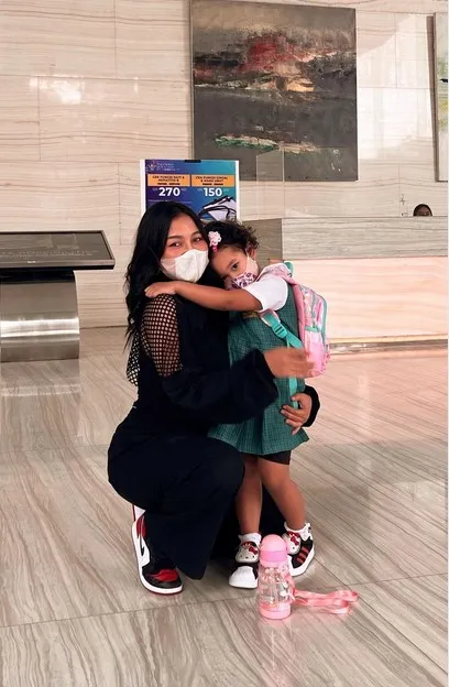 Potret Gewa Anak Mutia Ayu dan Mendiang Glenn Fredly (Credit: Instagram/mutia_ayuu)