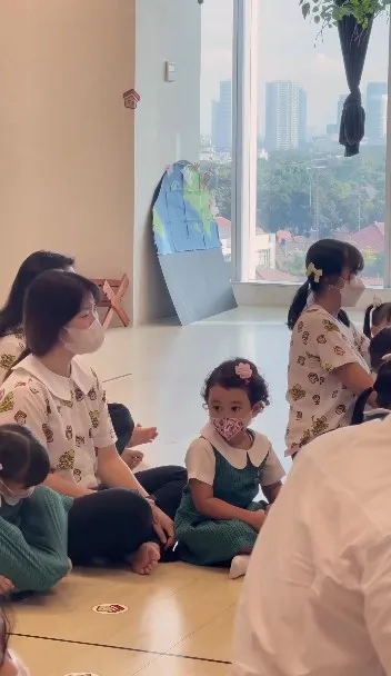 Potret Gewa Anak Mutia Ayu dan Mendiang Glenn Fredly (Credit: Instagram/mutia_ayuu)