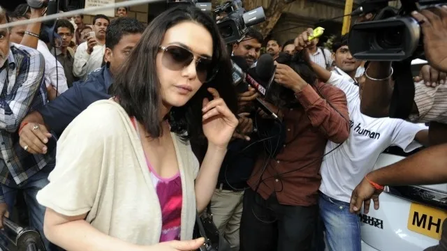 Preity kehilangan sepupunya yang bunuh diri dengan pistol ©bollywoodlife