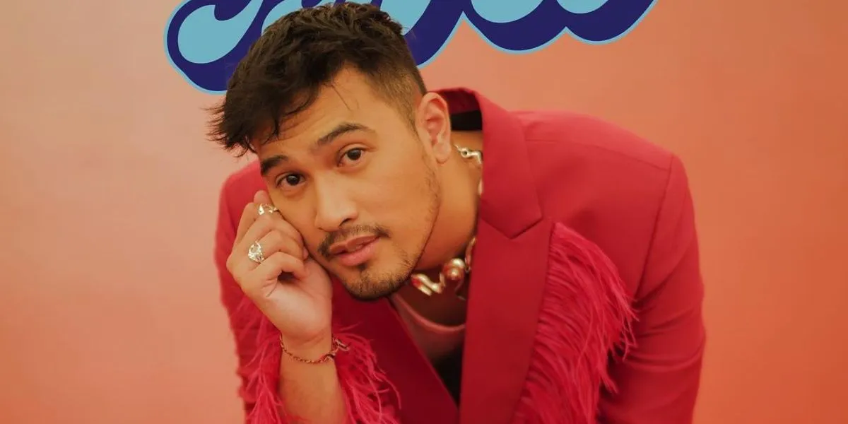 Adrian Khalif - I'm So Pretty