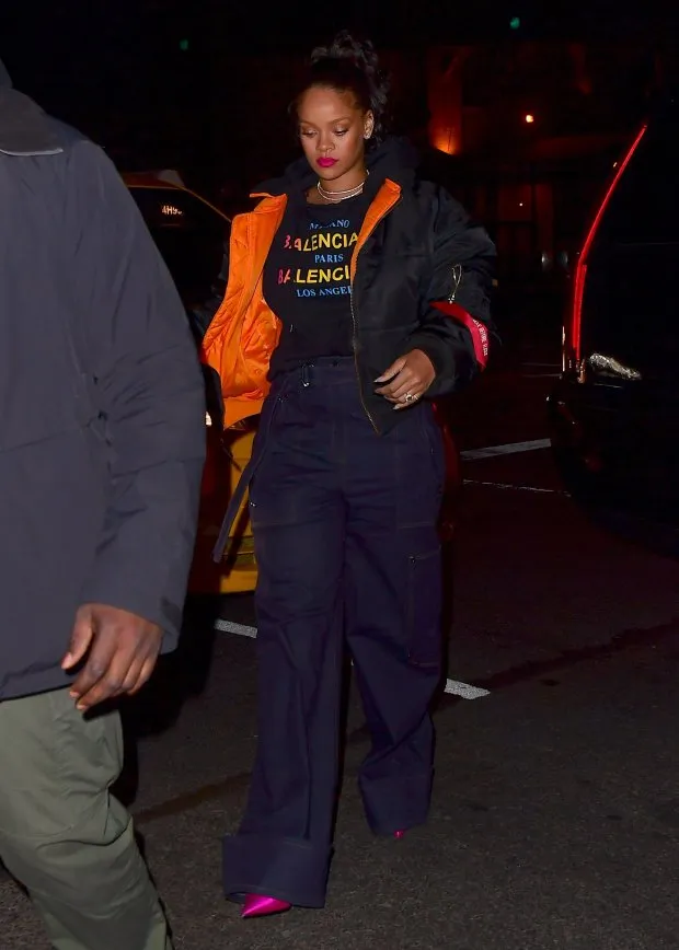 Rihanna dirumorkan tunangan. Credit: Splashnews