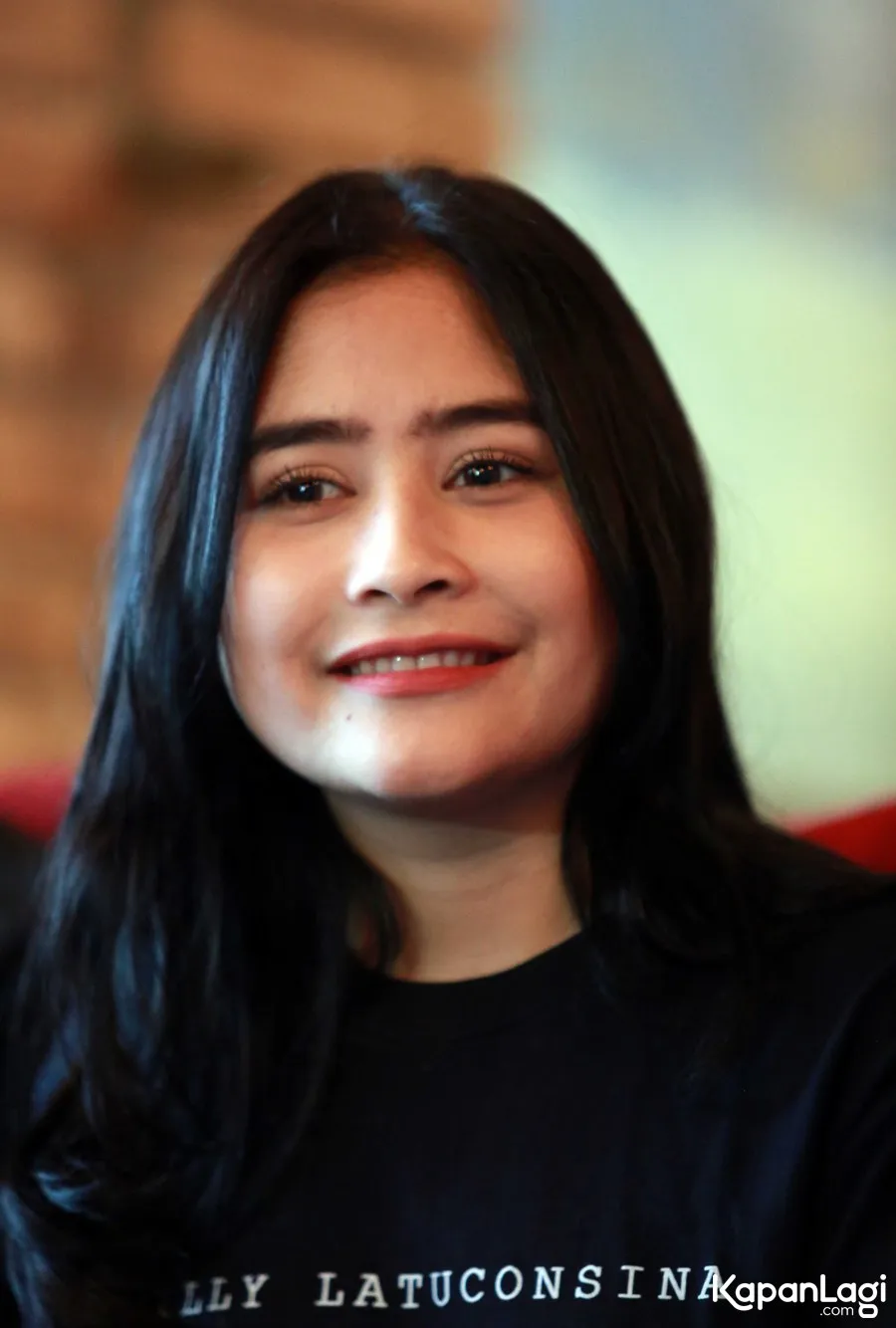 Prilly nggak masalah kalau misteri bangku kosong dikira gimmick belaka © KapanLagi.com®/Muhammad Akrom Sukarya