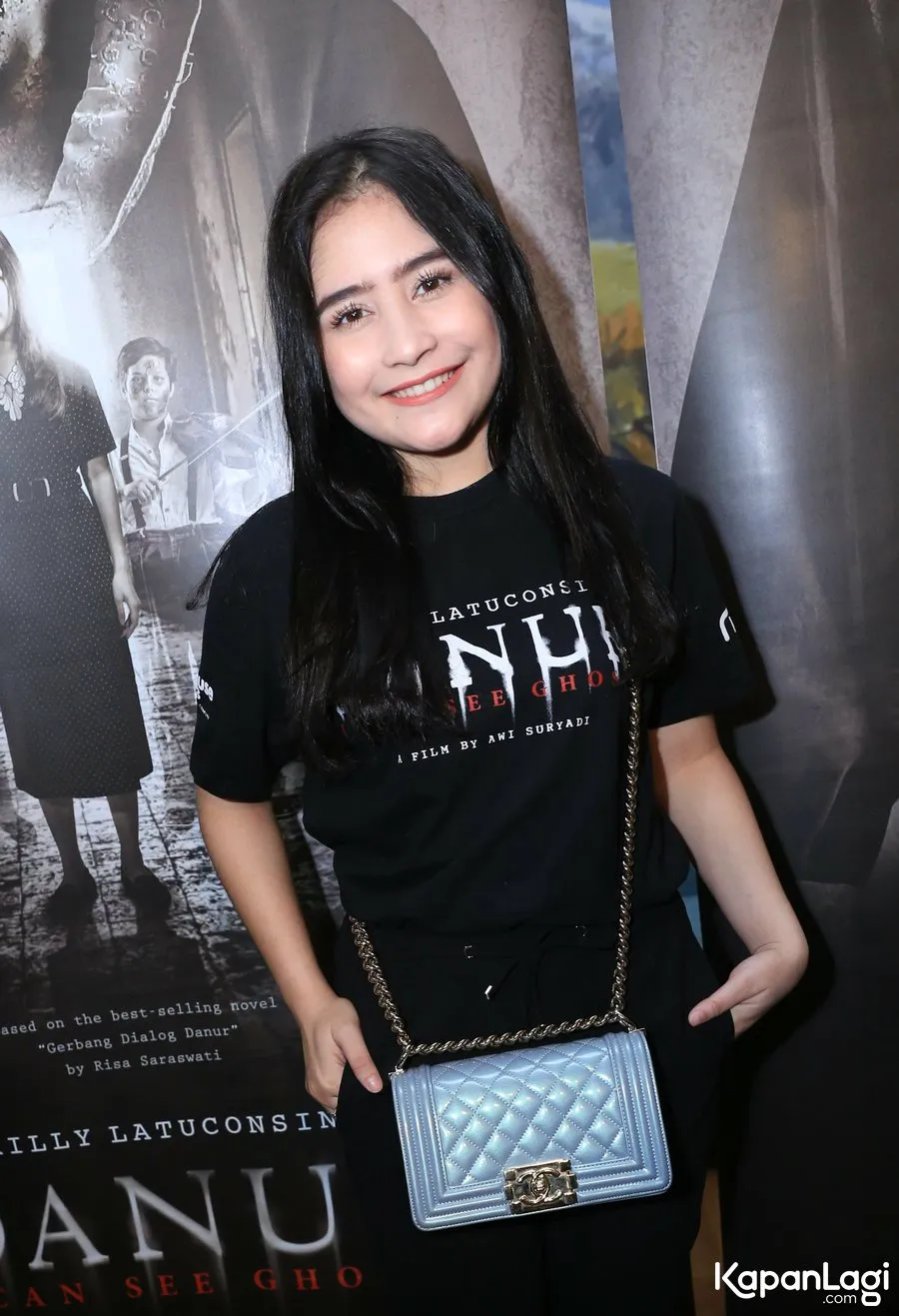 Alasan Prilly dilarang berlibur ke Korea Selatan oleh sang Ayah adalah jarangnya terdengar adzan © KapanLagi.com®/Agus Apriyanto