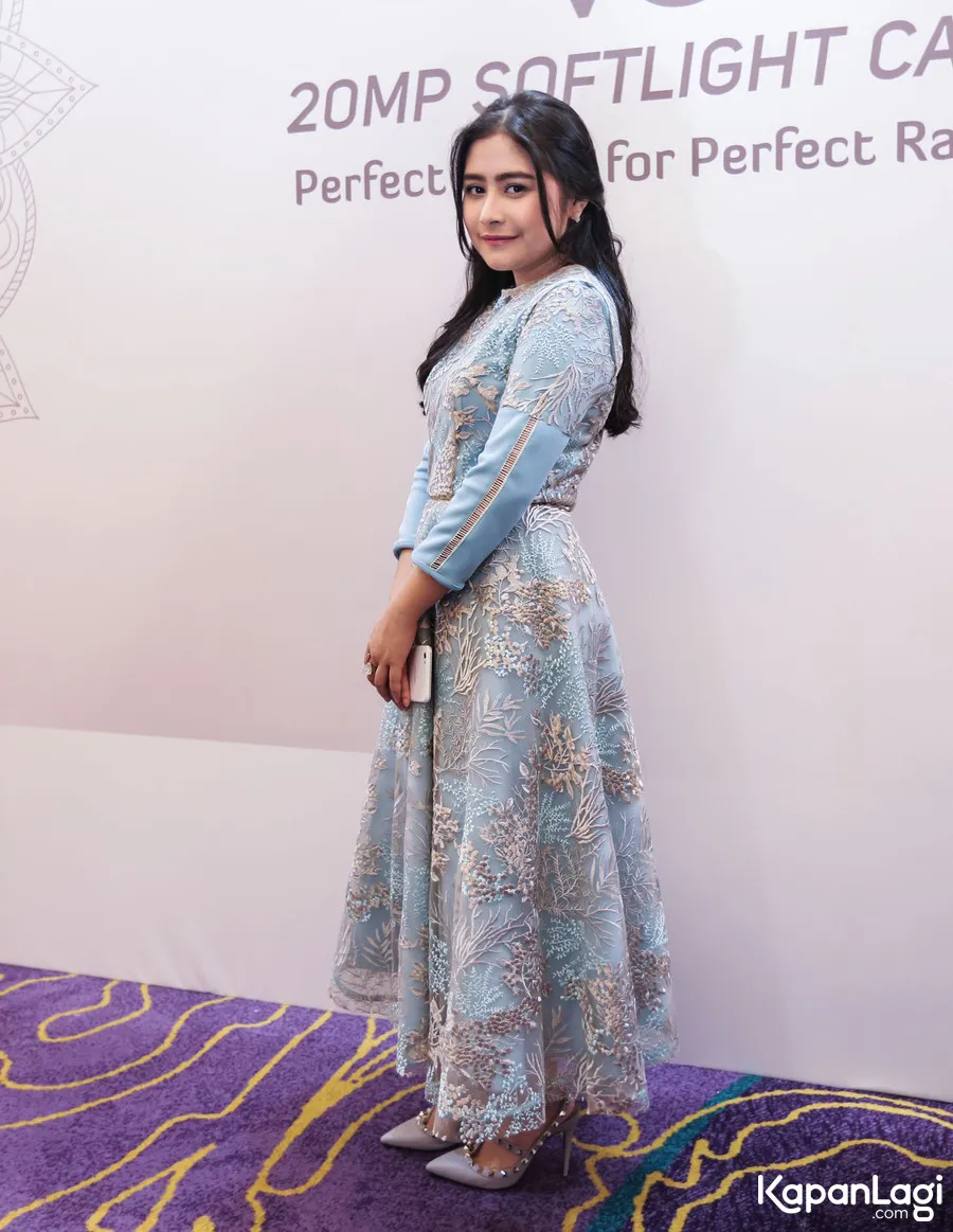 Prilly tak bisa seenaknya liburan ke luar negeri © KapanLagi.com/Budy Santoso