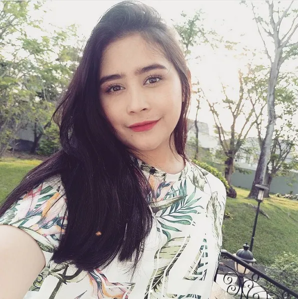 Tak hanya akting, Prilly juga memiliki segudang bakat yang lain. /©instagram.com/prillylatuconsina96