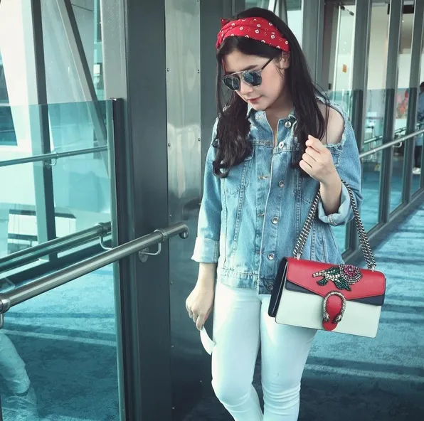 Kece! Prilly Latuconsina juga dikenal dengan gaya berbusana yang stylish dan fashionable. /©instagram.com/prillylatuconsina96
