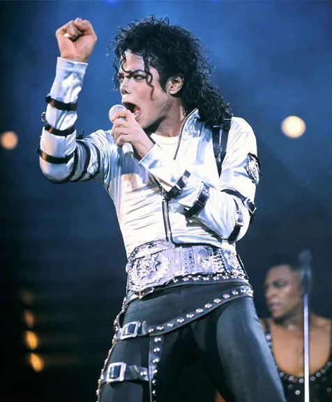 Michael Jackson @ fanpop.com