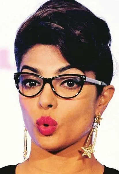 Soal urusan pribadi jangan harap Priyanka Chopra mau buka-bukaan © Pinkvilla.com