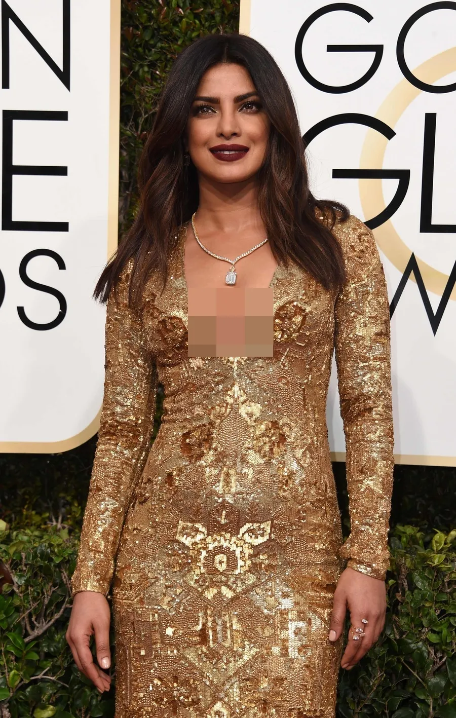 Priyanka tak masalah meski masuk worst dress ©AFP