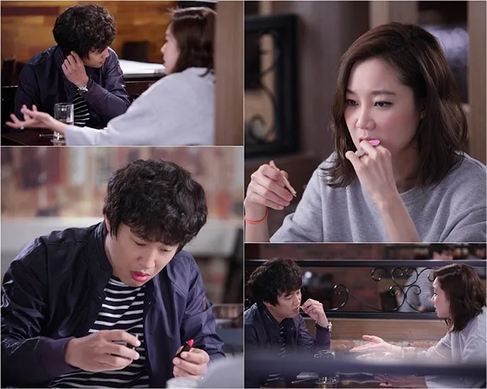 Lipstik di bibir Cha Tae Hyun sangat mengundang perhatian dan gelak tawa. ©couch-kimchi.com