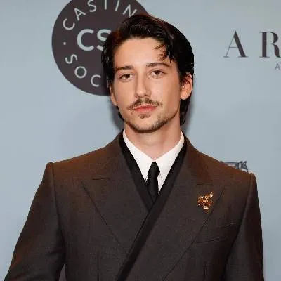 Profil Milo Manheim Sebagai Flynn Rider di Live Action TANGLED, Intip Latar Belakangnya